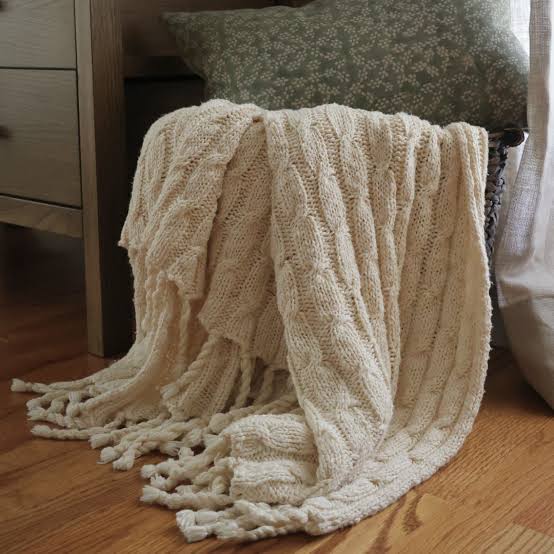 Knitted Wool Throw Blankets