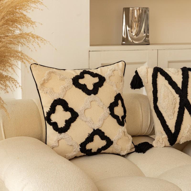 Bohemian tufted decorative throw pillow cover